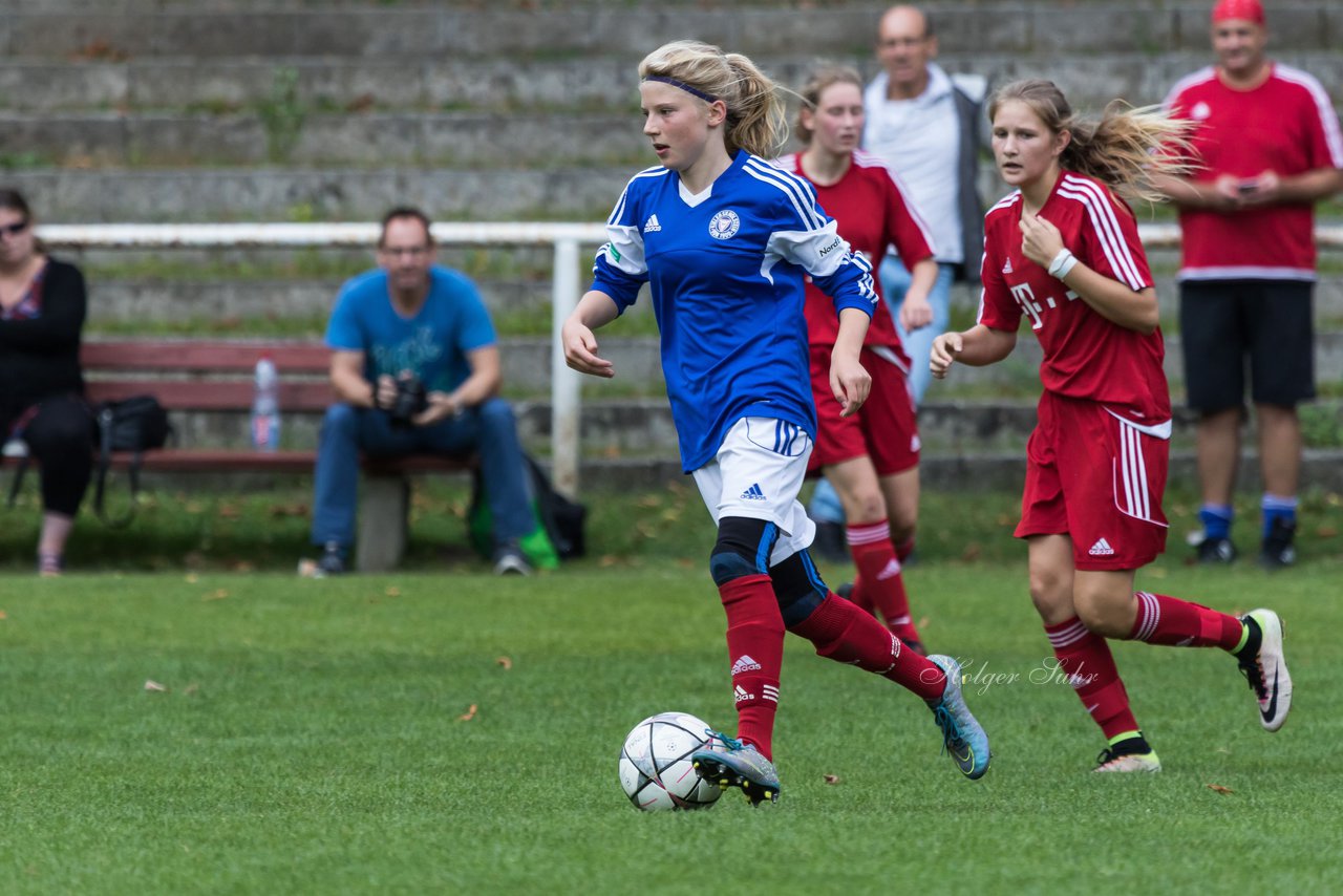 Bild 334 - B-Juniorinnen Holstein Kiel - SV Wahlstedt : Ergebnis: 5:0